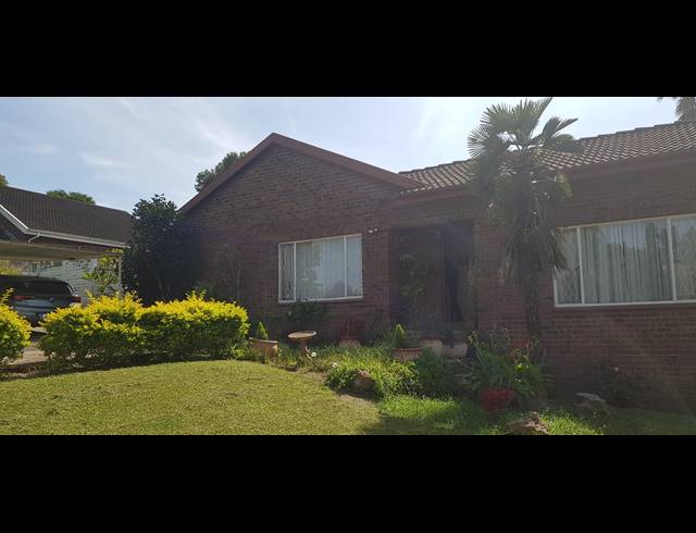 3 BEDROOM HOUSE SOLD IN LINCOLN MEADE